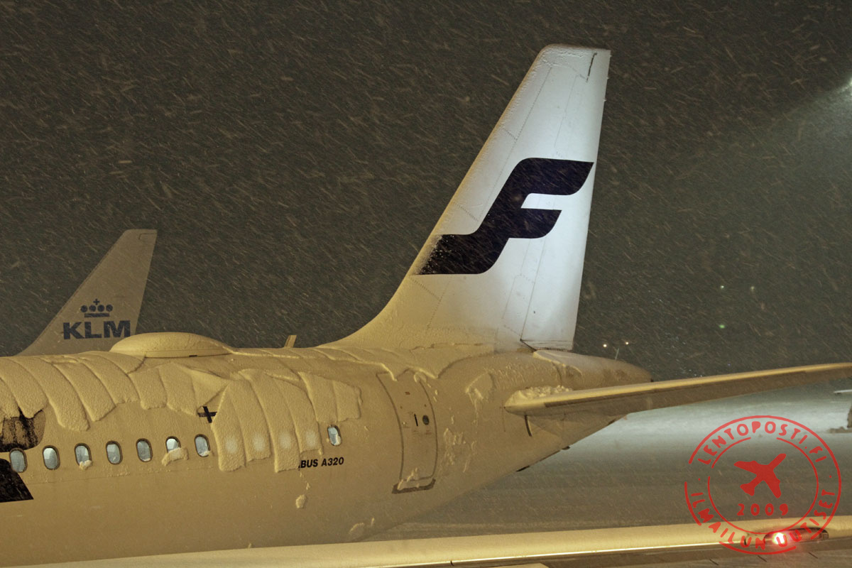 Finnair_winter_tails_3