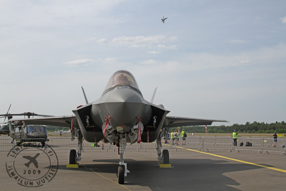 TKU_F35_HN