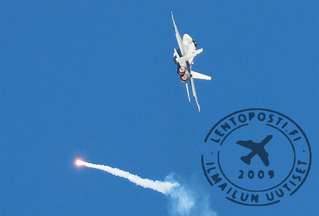 Siunaus_HN_2_AAhvenainen