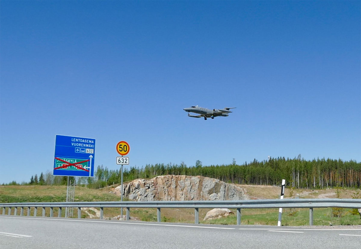 B25_Learjet_ilmavoimat