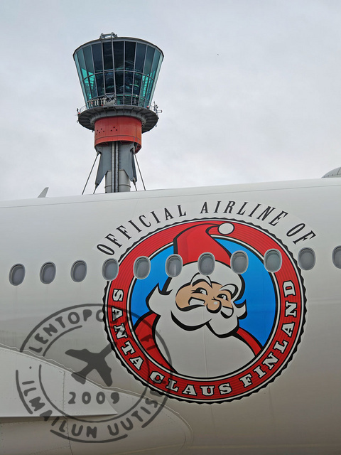 A350_Santa_LHR