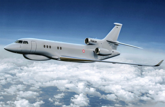 Dassault_Falcon8X_Archange_1