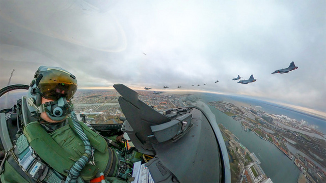 joulukuusi_Gripen_2025_1