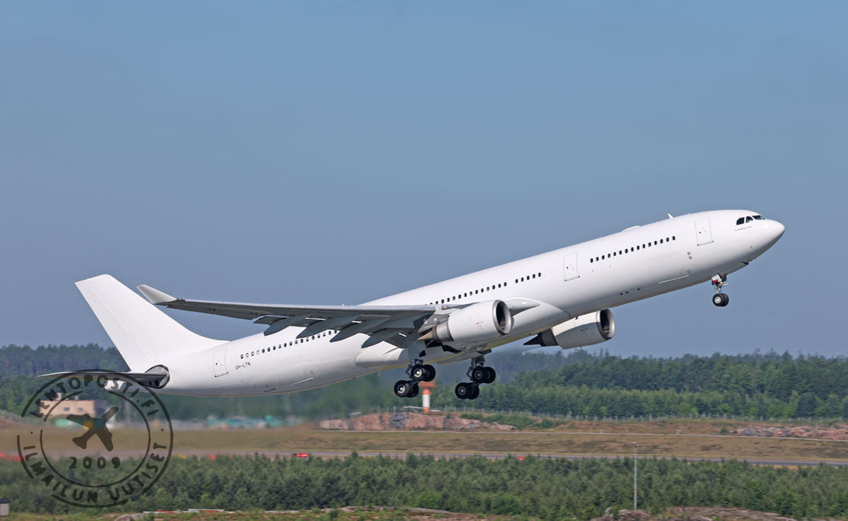 LTN_takeoff_ilmaan