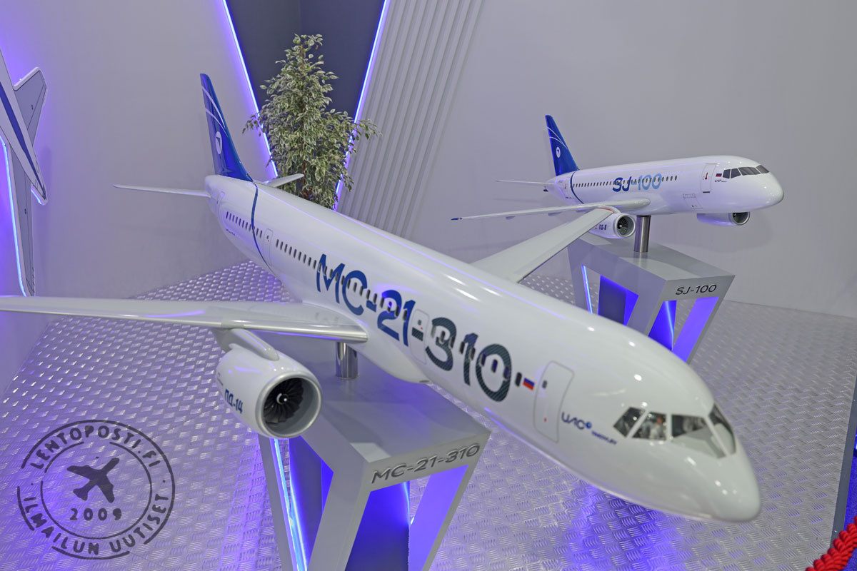 MC21300_SJ100