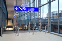 EFHK_liukuportaat_5