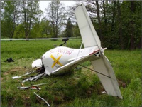 Ikarus_maassa_otkes_2