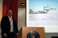 Boeing_TX_Hjelm