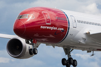 Norwegian_Dreamliner_1