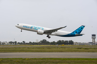 A330neo_TAKE-OFF