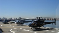 Liberty_Helicopter_Tours_wikimedia_buffers_on_tour