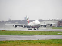 Emirates_A380_nousee