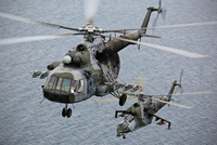 Mi171_ja_Mi-24_alempana_Kuva Aviation Photocrew