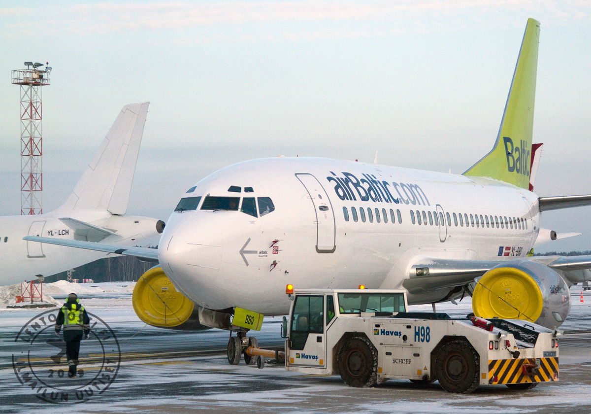 AB_Boeing737