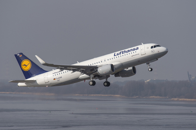 A320_DLH_with__Sharklet