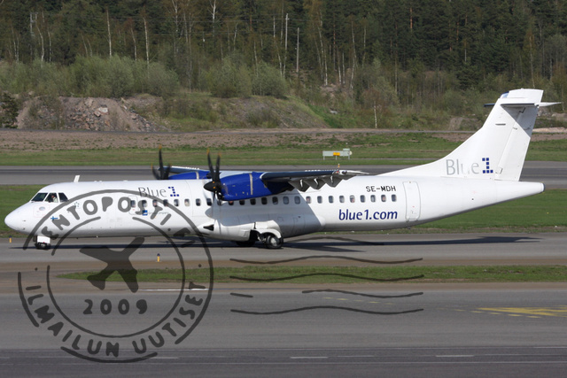 Blue1 (Golden Air) ATR-72 SE-MDH 