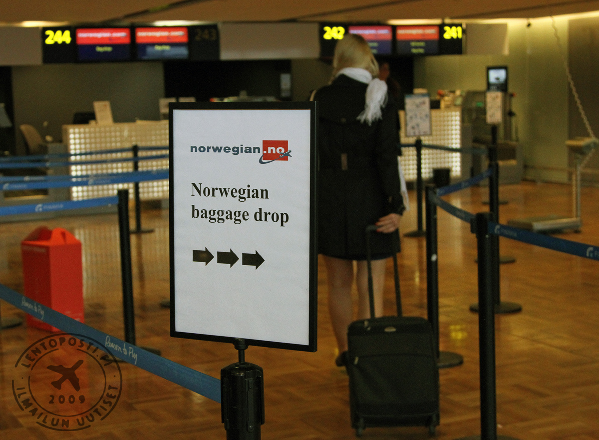 Norwegian_EFHK_bagdrop_1
