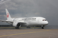 JAL_HK_3