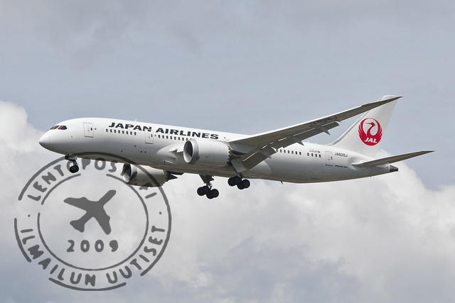 Japan Airlinesin Boeing 787 Dreamliner saapuu ensimmäiselle konetyypin vierailulle Helsinki-Vantaalle.