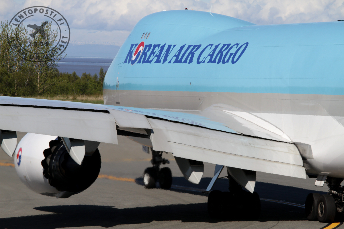 Korean Air Cargo Boeing 747-8F