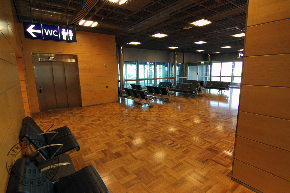 EFHK_gate_31_area_2