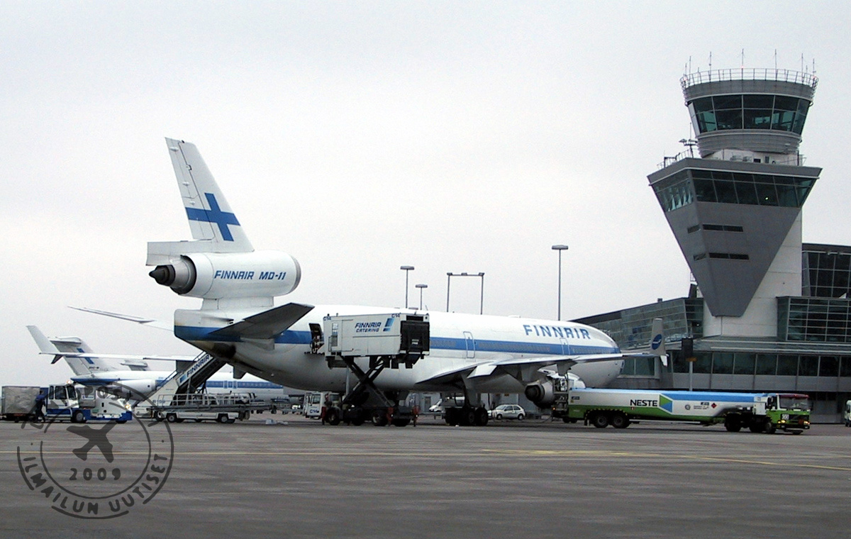 Finnair_Historia_MD11_1