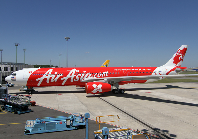 AirAsiaX_A330_2