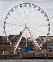 FinnairSkyWheel_Wikimedia_HarriAhola