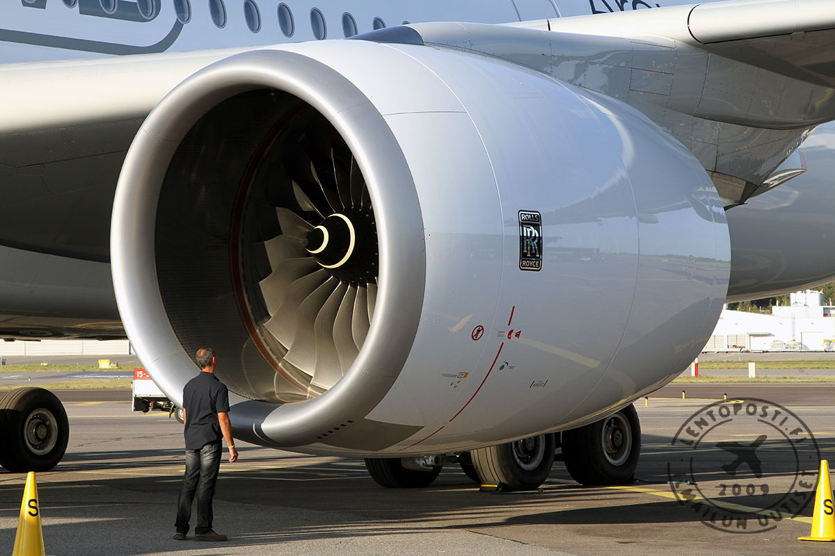 A350_HEL_RR_1