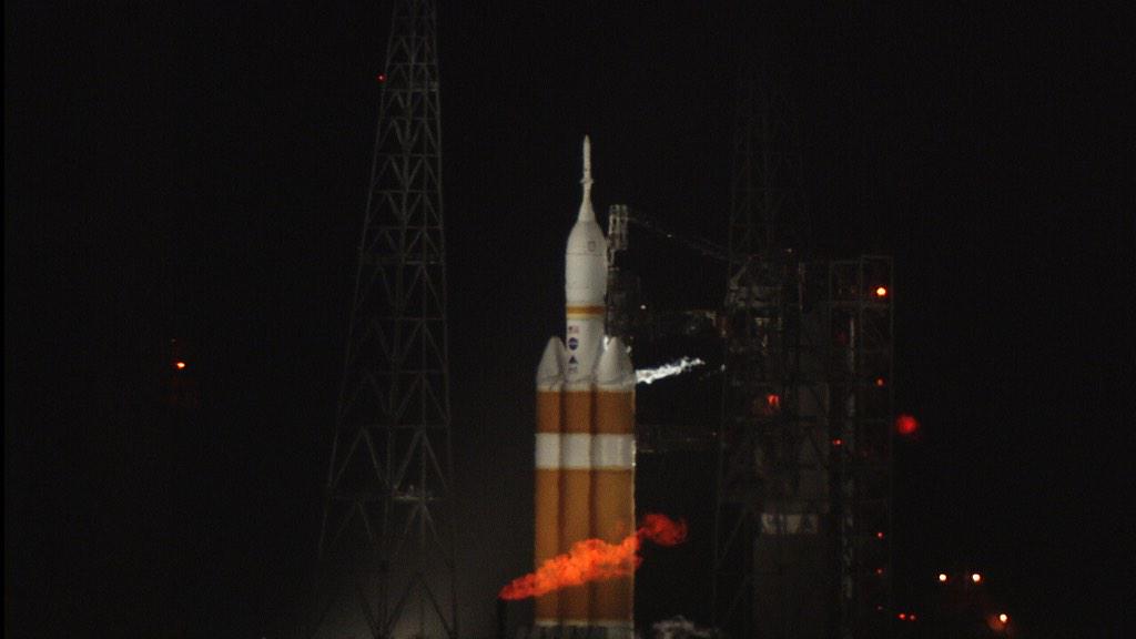 Orion_DeltaIVheavy_launch_NASA