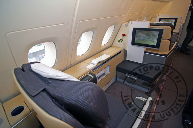 A380_matkustamo_1st_class_1