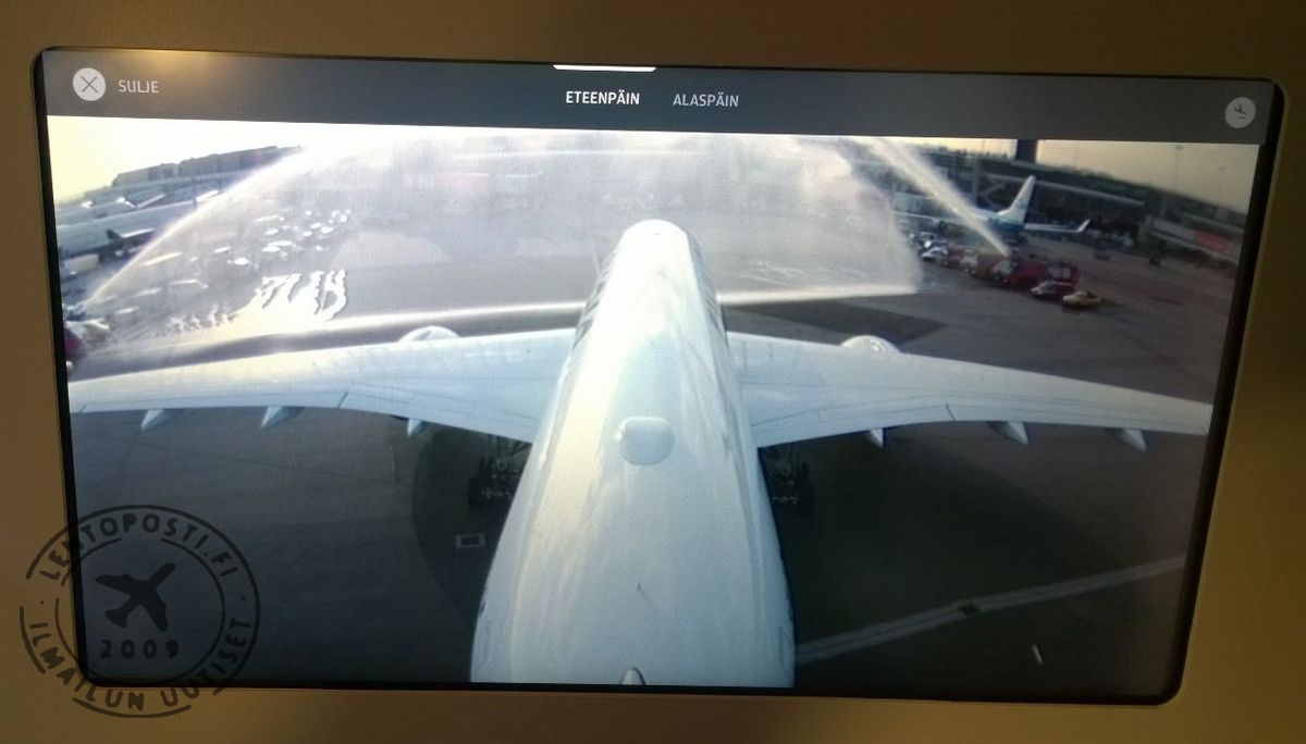 A350_AMS_watersalute