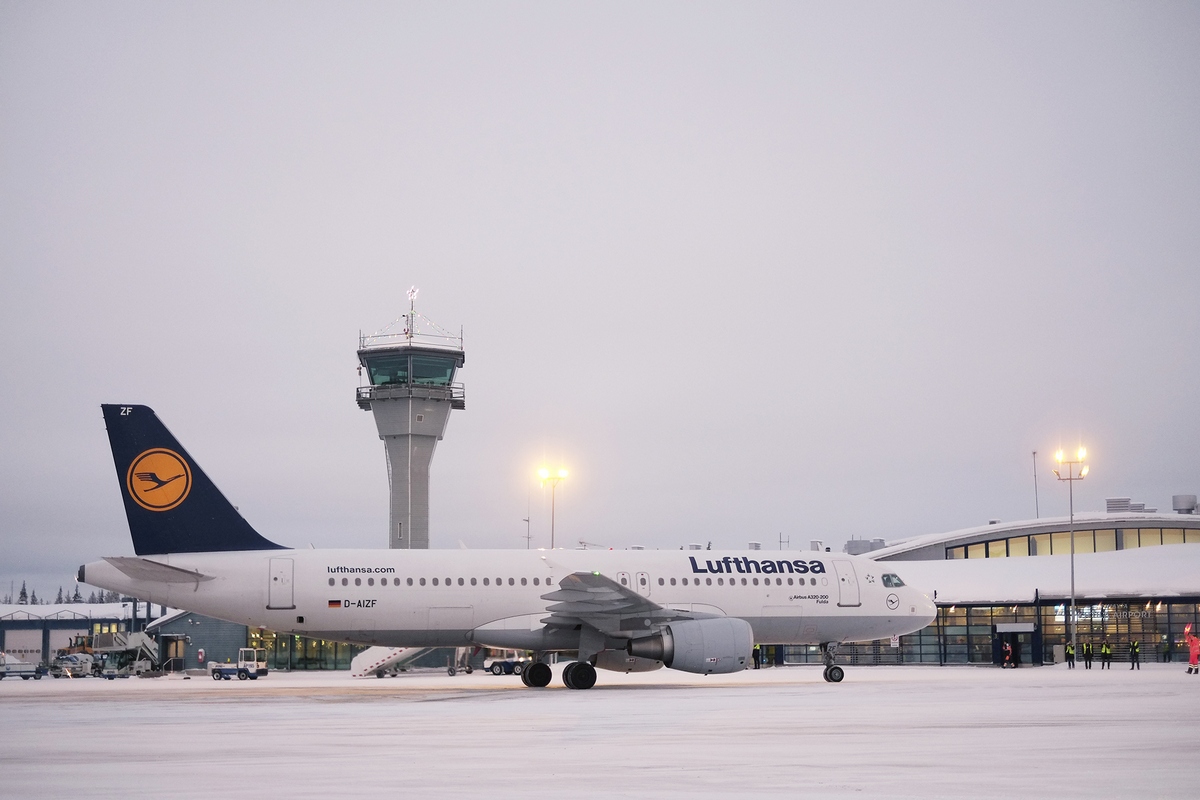 kittila_airport_lufthansa_inaugural_flight