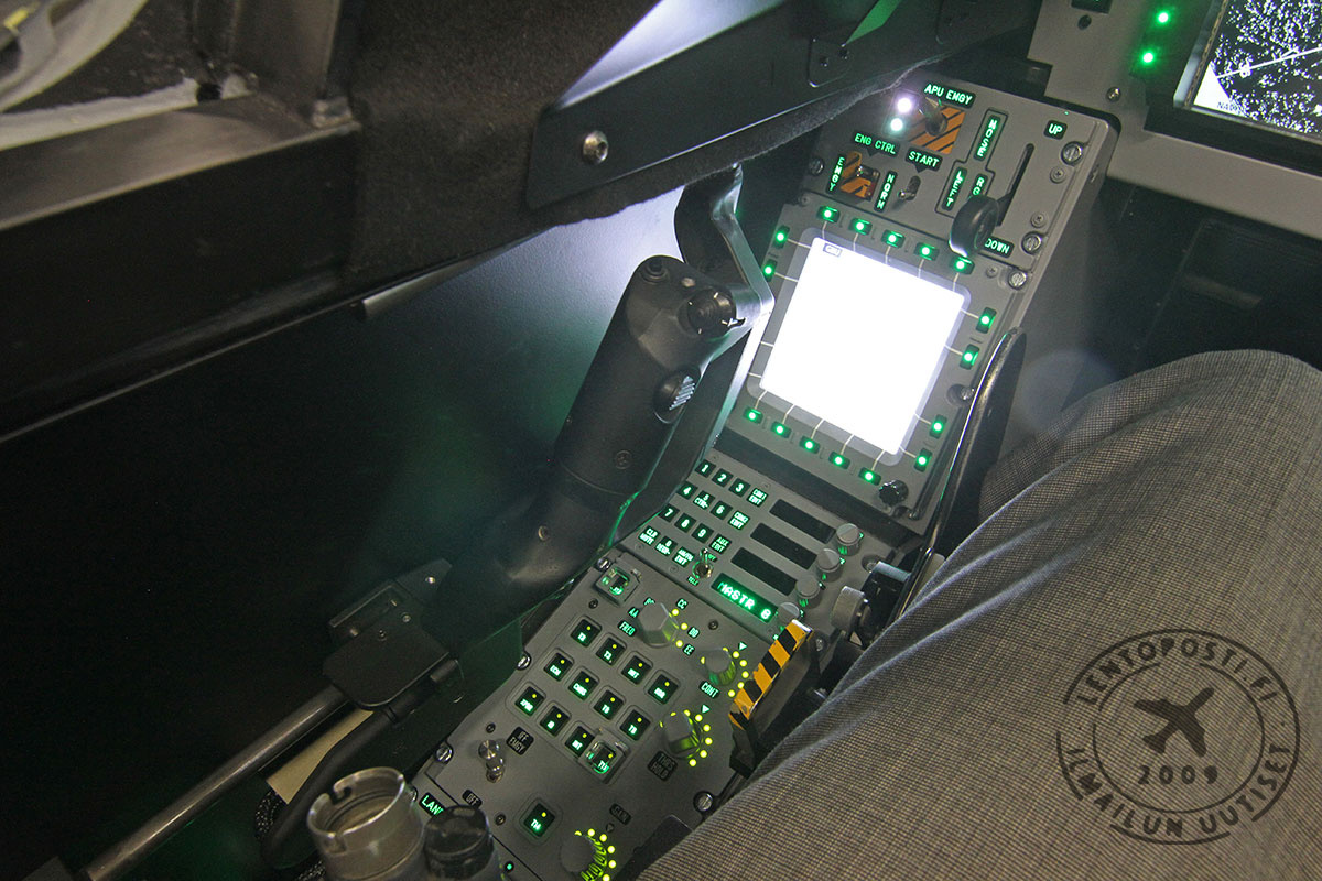 GripenE_cockpit_closeup_leftside
