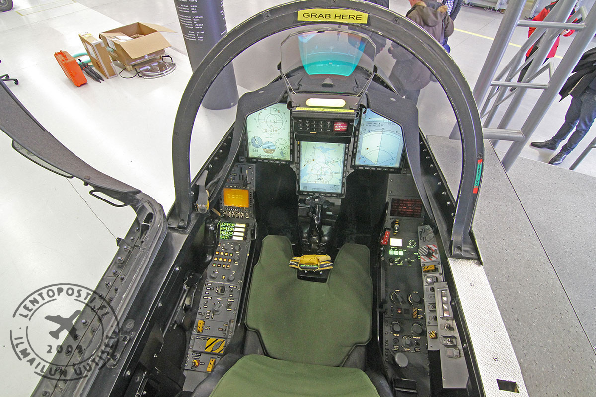 GripenC_cockpit
