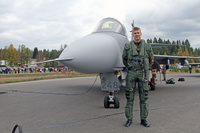 B16_Gripen_Sunder