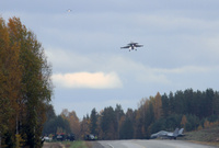 B16_Gripenit_lahestyy