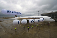 SIA_A350_10k_airbus_2