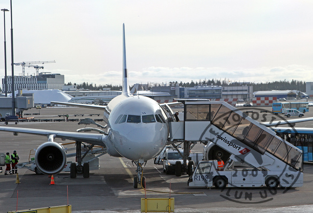 Finnair_A319_LVA