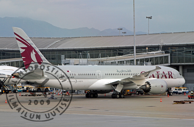 Qatar_787_8_1