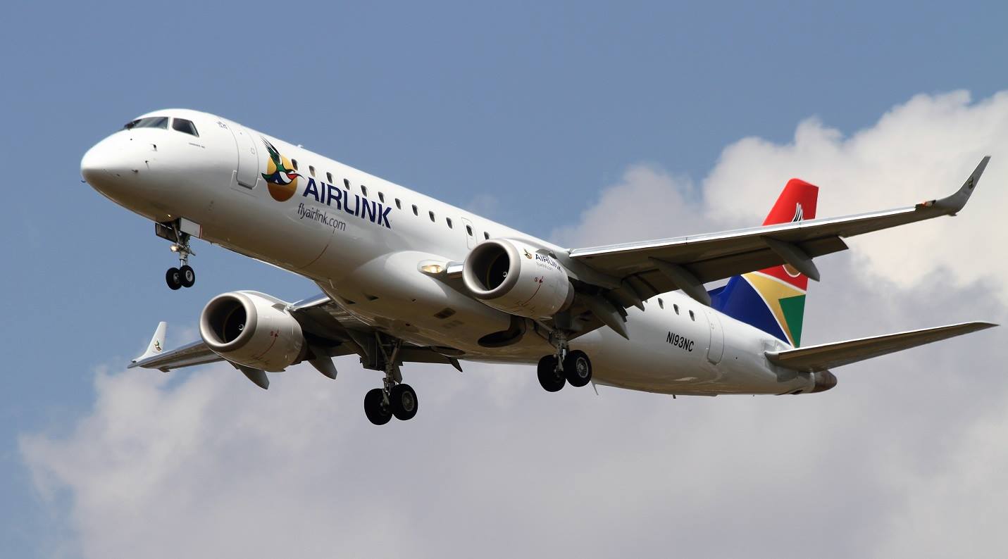 SA_Airlink_E190_!