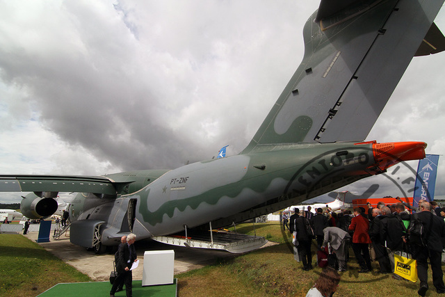 KC390_tail