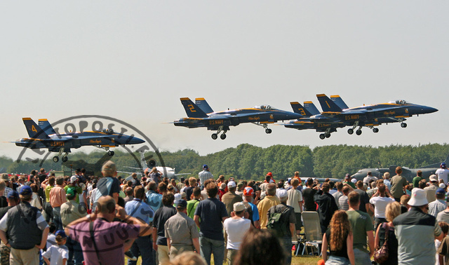 BlueAngels_audience