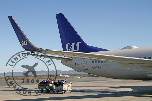 SAS_737_tail_1