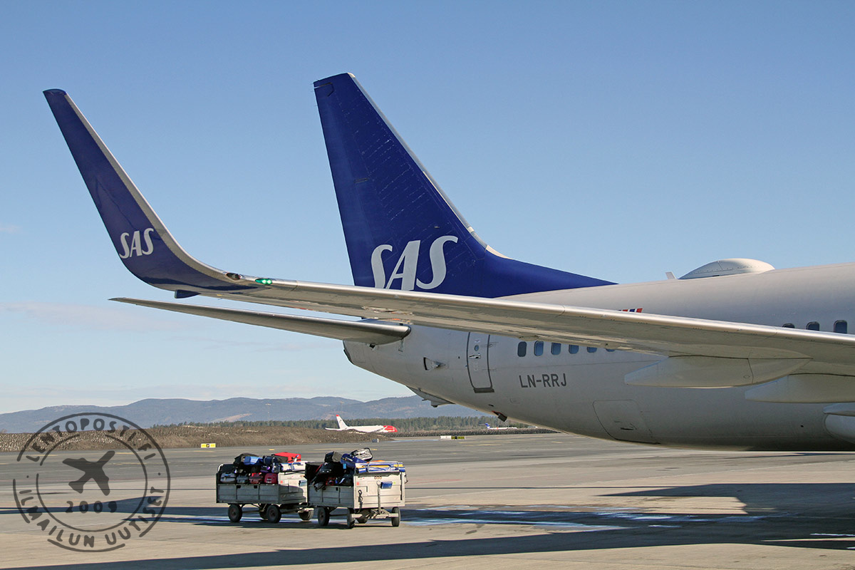 SAS_737_tail_1