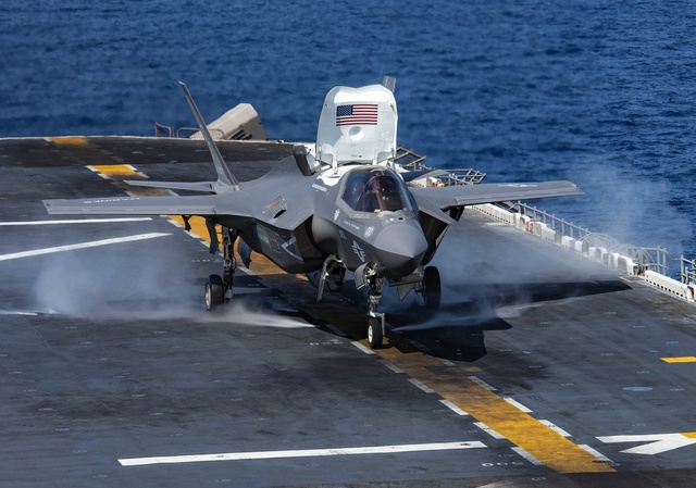 f35B_uss_essex_0918_usnavy_jennaDobson