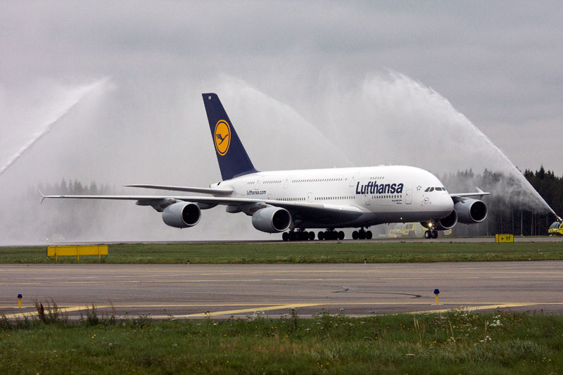 lh_a380_26_214