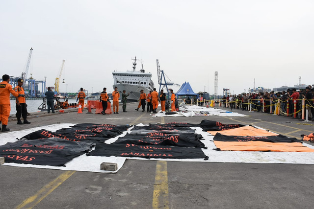 LionAir_bodybags_basarnas