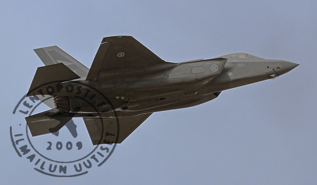 F35_ilmassa