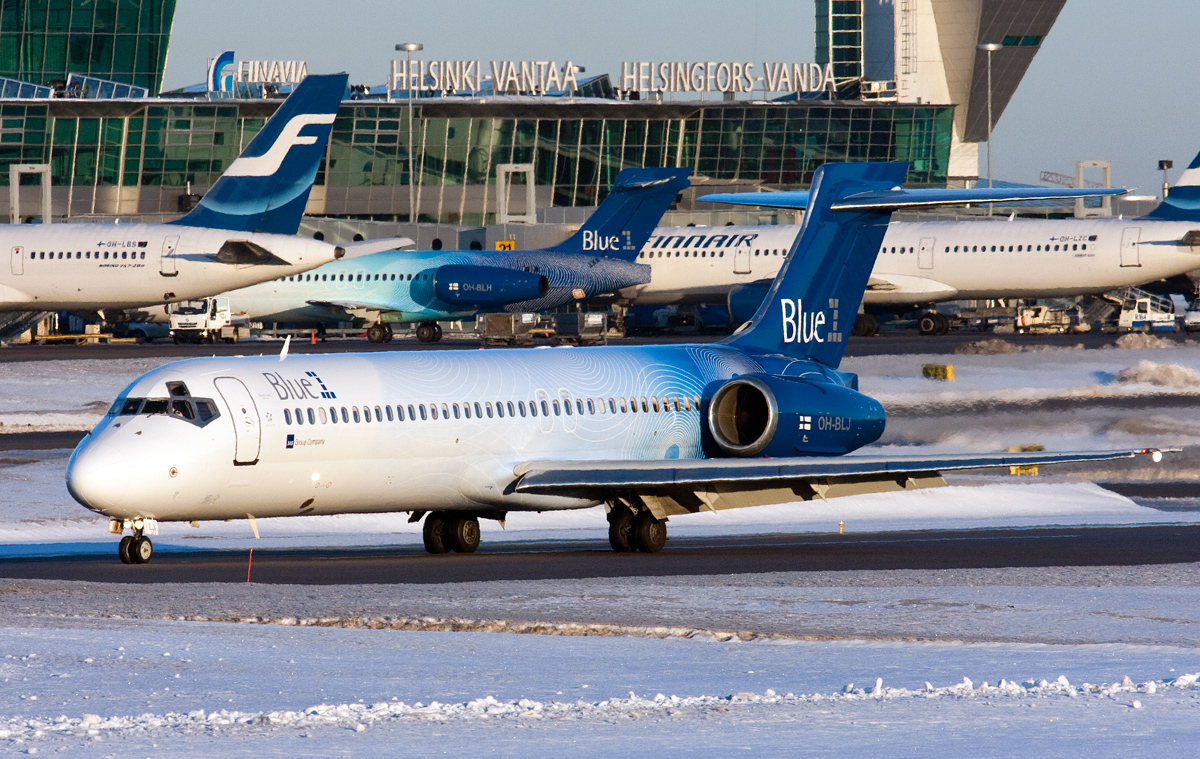 Blue1_B717s